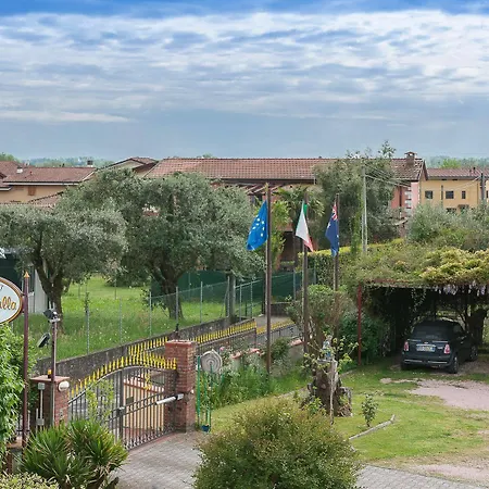فندق مبيت وإفطار Cozy In The Center Of Milan