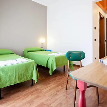 Ostello Bello Milano Centrale Hostel *