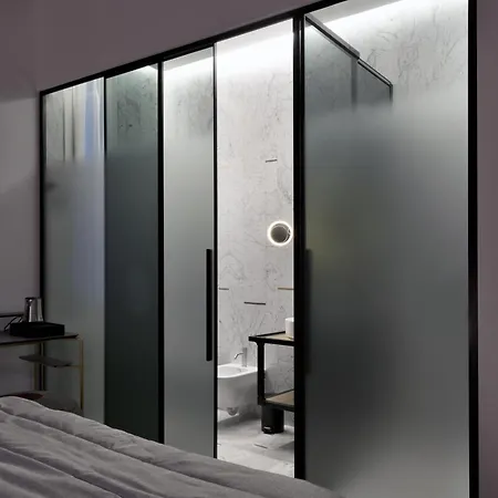 كونتي غيست آوز 4*