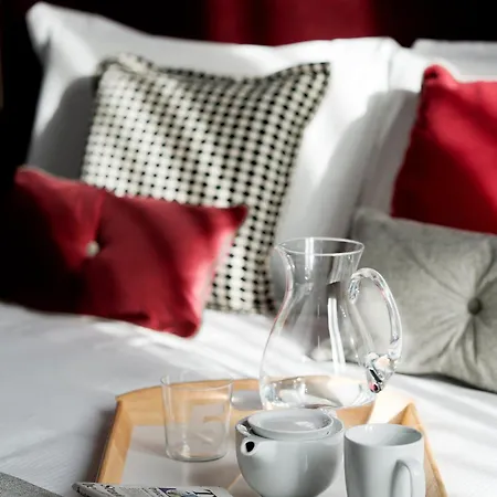 Conti Bed & Breakfast 4*