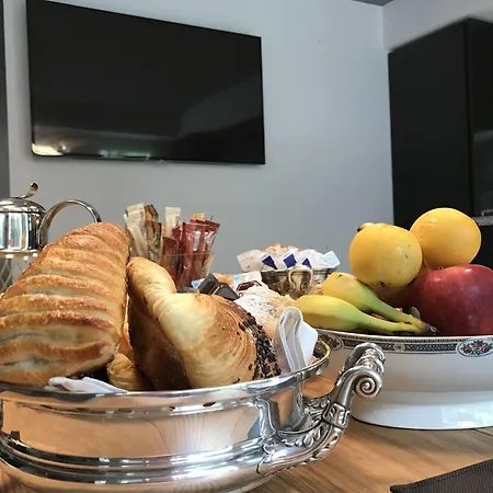 Conti 2* Milano