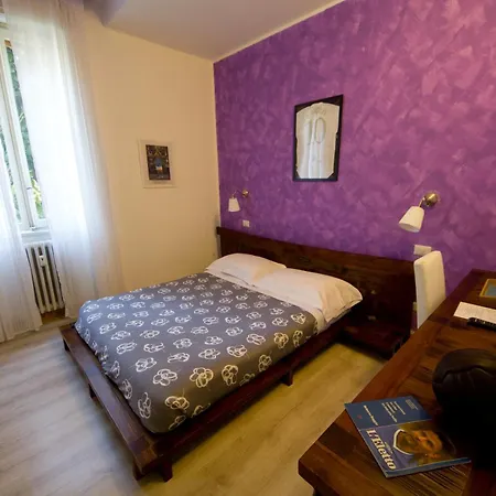 Panzió Luci A San Siro Milánó