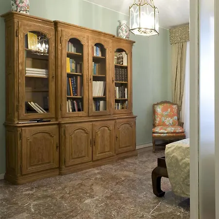 Bocconi Rentclass Lucia Apartment Milan
