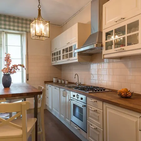 Bocconi Rentclass Lucia Apartamento Milão