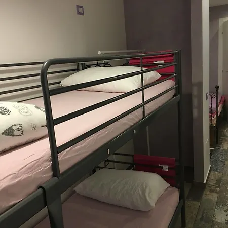 Atmos Luxe Navigli Hostel *