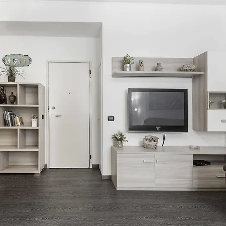 Gioia Apartment *