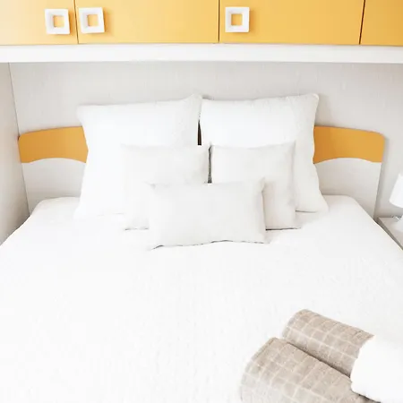 Hotel Alessia's Flat - Breno 1 Milan
