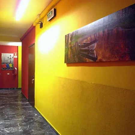 Hostel Milan City 3* Milano