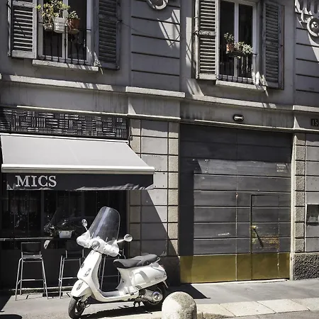 Corso Como - Rentclass Bianca Apartment Milan