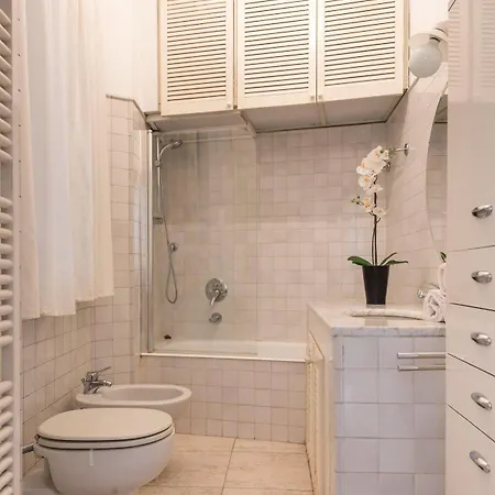Corso Como - Rentclass Bianca Apartment Milan