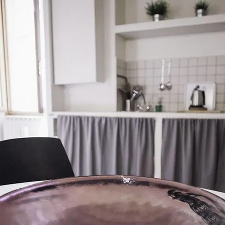 Italianway - Corso 8 밀라노