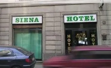 锡耶纳酒店 2*