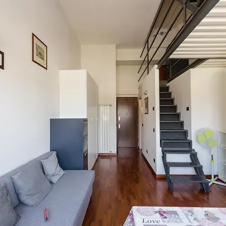 Porto Di Mare Subway Flat *