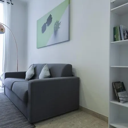 Italianway Easy - Piero Della Francesca 74 Mailand