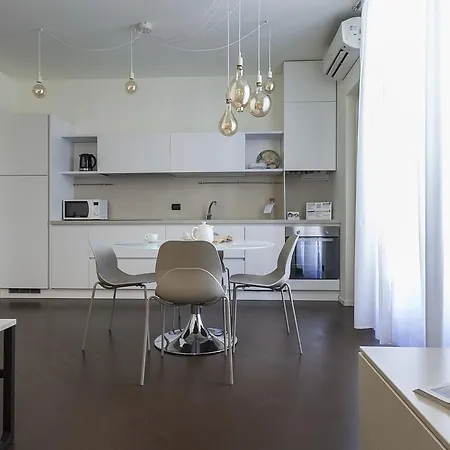 Italianway-cagnola 5 * Milan