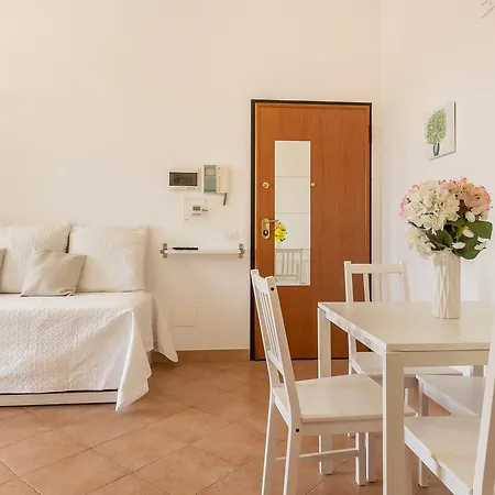 Alessia's Flat - Affori ميلان