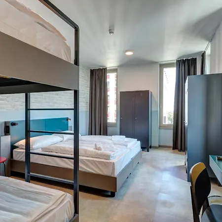 Meininger Lambrate Albergue