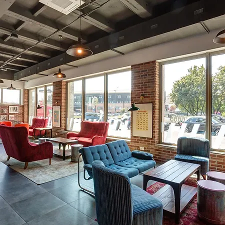 마이닝거 람브라테 밀라노