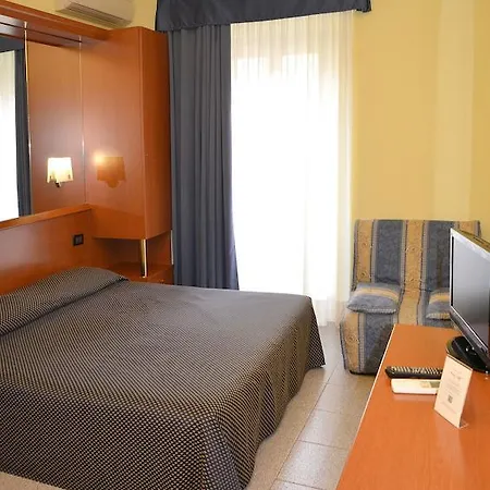 奥罗拉酒店 酒店