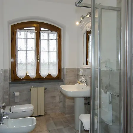 Cozy Apartments In The Center Of Milan ベッド・アンド・ブレックファスト ミラノ