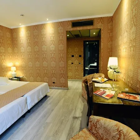 Pierre Hotel