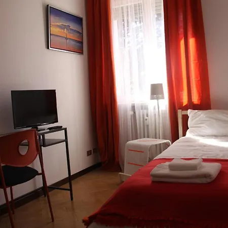 Bed and Breakfast Lotus