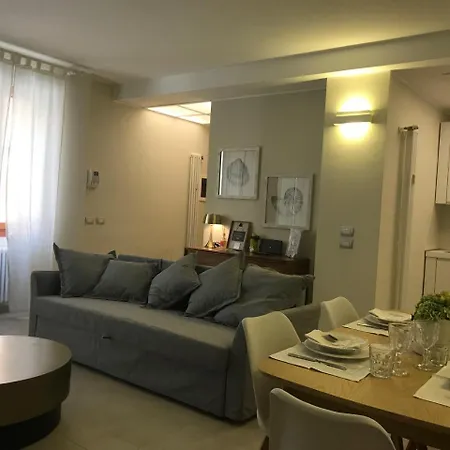 Kibilu - Corso Manusardi * Milan