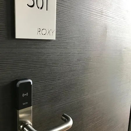 Roxy Milan