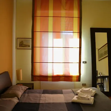 Casa Della Vetra Guest house 2*