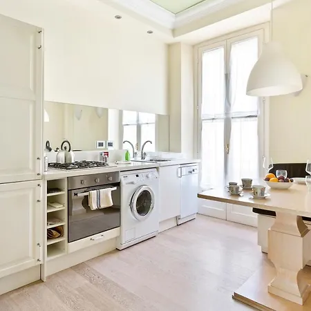 Apartment Corso Vercelli Elegant Milan