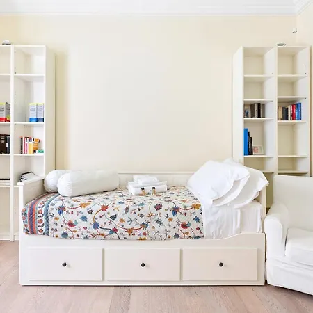 Apartment Corso Vercelli Elegant Mailand