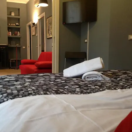 Chiossetto House * Milan