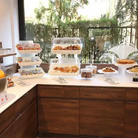 Domenichino 3* Milaan