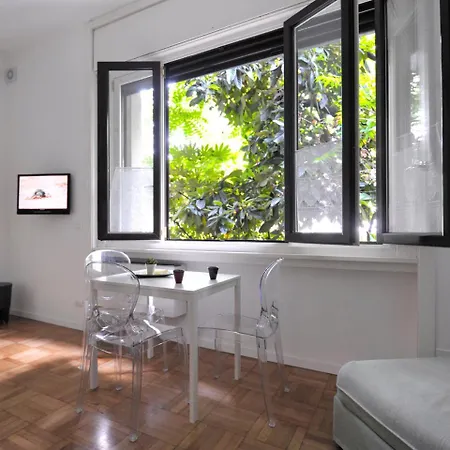 Appartement Missori Halldis Milan