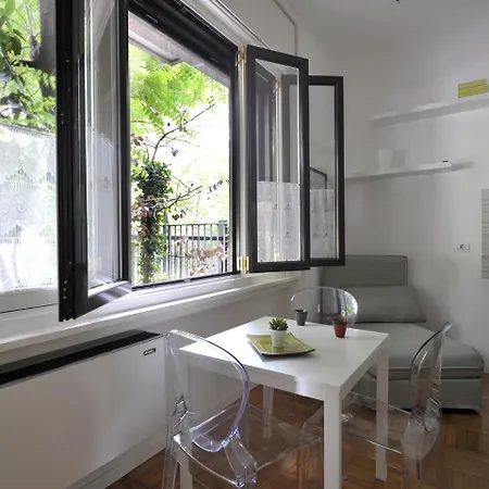 Appartement Missori Halldis Milan
