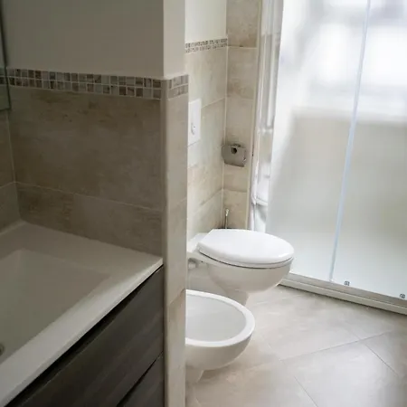 Semesterbostad Warrest - Short Rent *