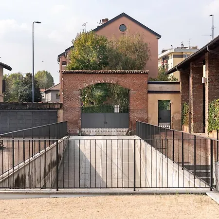 Navigli - Rentclass Belisario Apartment Milan
