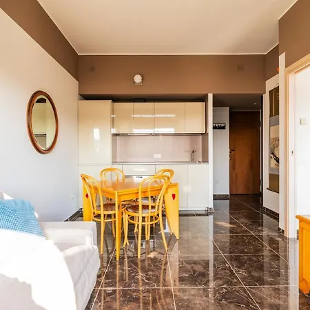 Duomo Apartament By Yoof アパート *