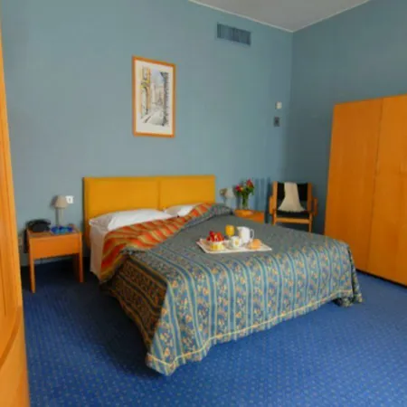 Palazzo Delle Stelline 3*