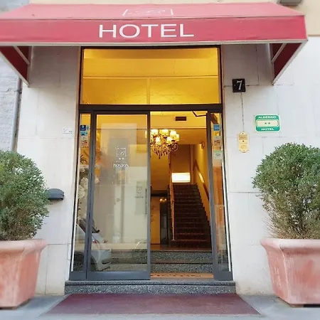 Hotel Boston
