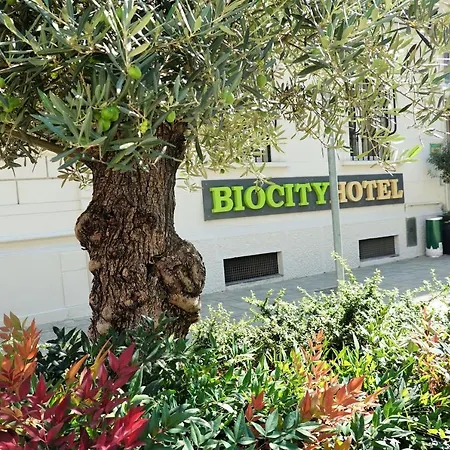 Biocity Szálloda