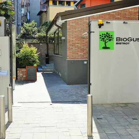 Biocity Szálloda Milánó