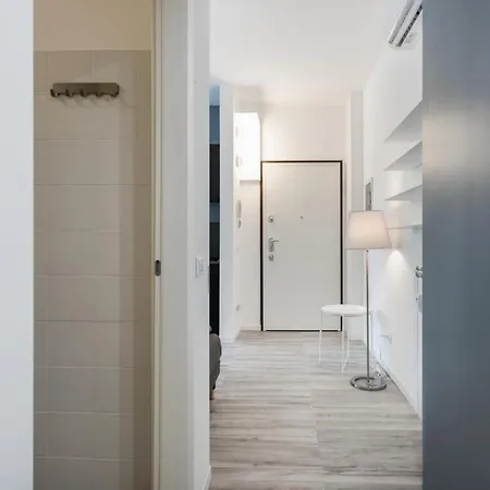 Up To - Residenze Milan