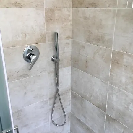 Warrest - Short Rent Milano