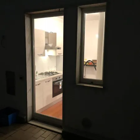 Central Deluxe Apartment *