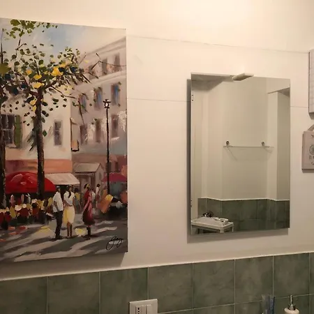 Central Deluxe * Milan