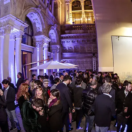 The Glamore Duomo ميلان