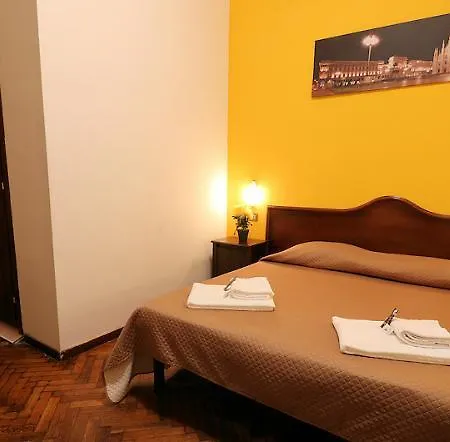 Golden Hotel 3*