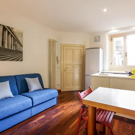 Sant'ambrogio Cadorna Apartamento
