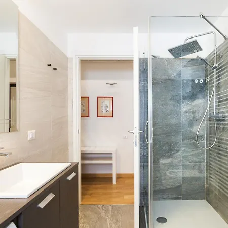 Easyhomes - Spiga * Milano